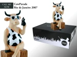 Krówka z tw. sztucznego -  CowParade Rio de Janeiro 2007, Vall me now(h=ok. 16cm)