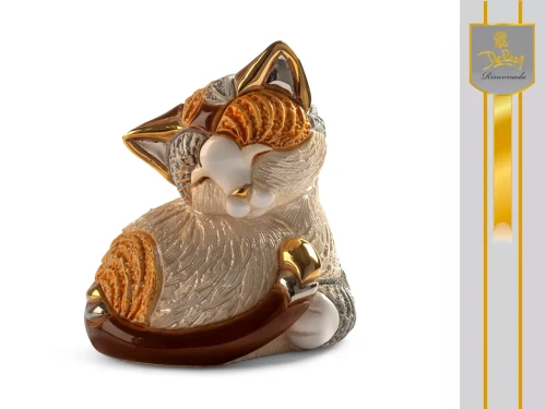 Śpiący kotek, ceramiczna figurka (DE ROSA)