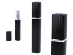 Atomizer - pojemnik karbowany na perfumy/płyn antybakteryjny - czarny